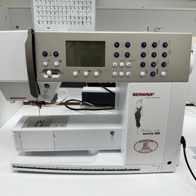 Bernina Aurora 450